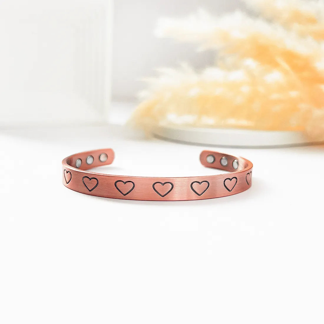 Radiant Hearts copper bracelet with magnets
