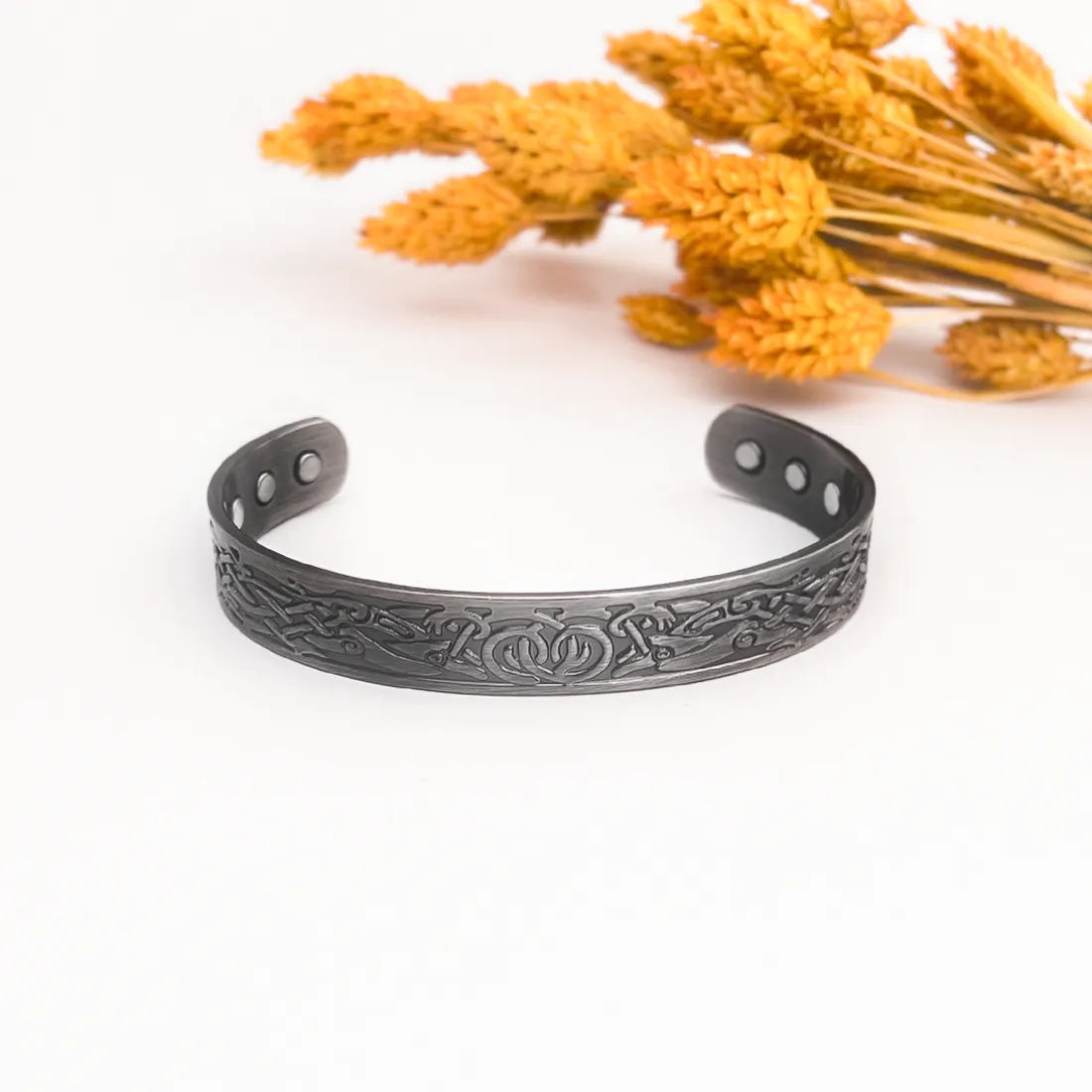 MagTitan Black Copper Bracelet with Magnets
