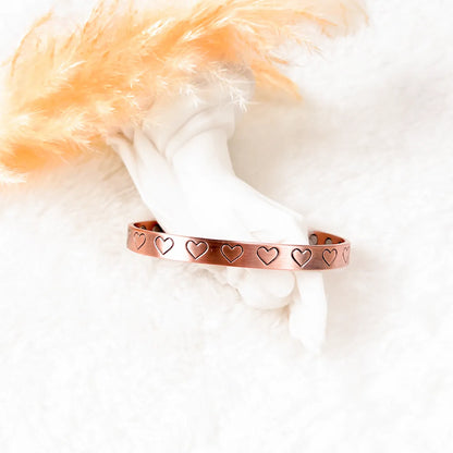 Radiant Hearts copper bracelet with magnets